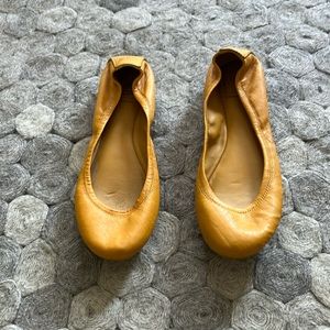 Tory Burch Tan ballet flats size 10M.